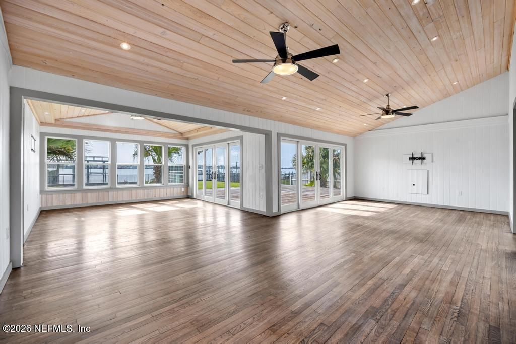 9388 Heckscher Drive, Jacksonville, FL 32226 Photo