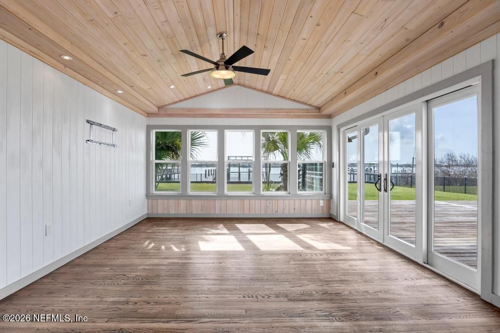 9388 Heckscher Drive, Jacksonville, FL 32226 Photo