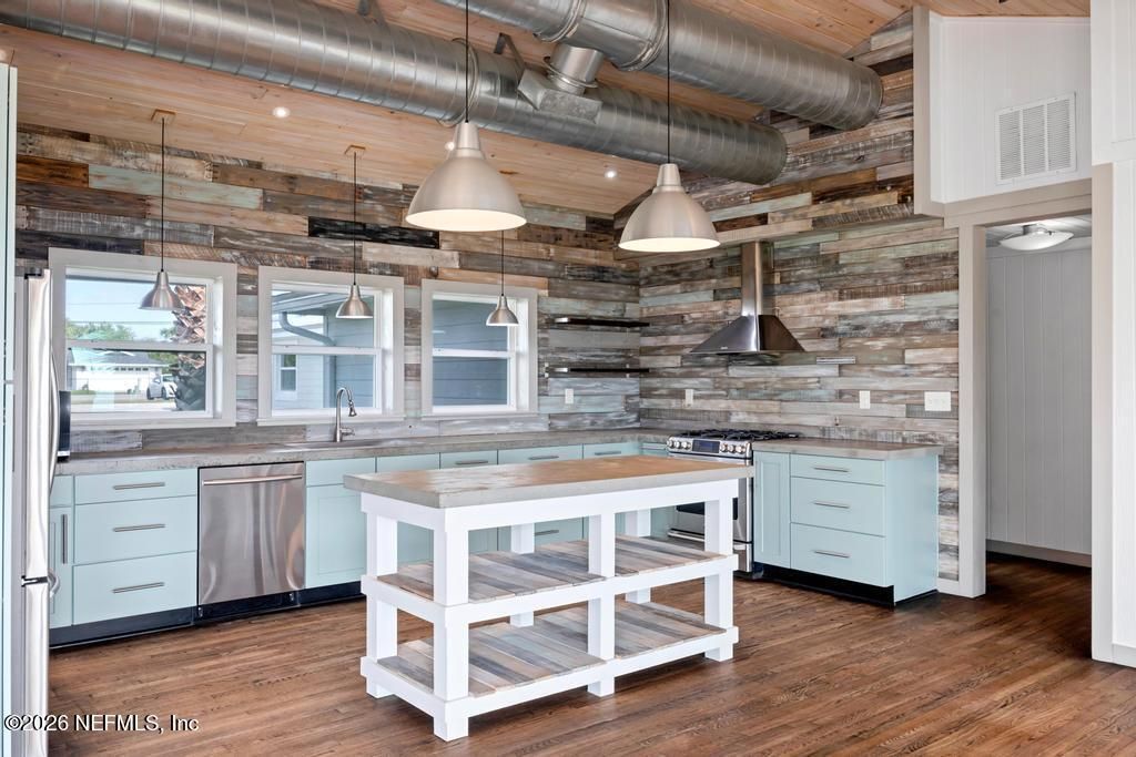 9388 Heckscher Drive, Jacksonville, FL 32226 Photo