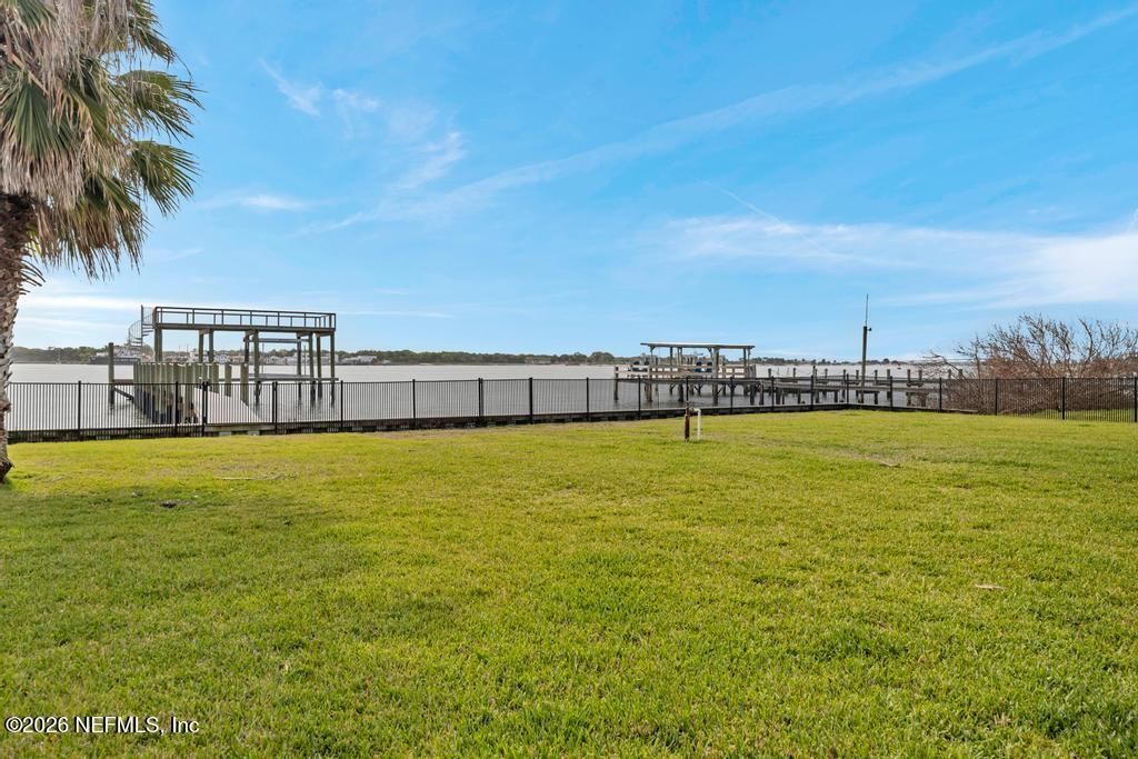 9388 Heckscher Drive, Jacksonville, FL 32226 Photo