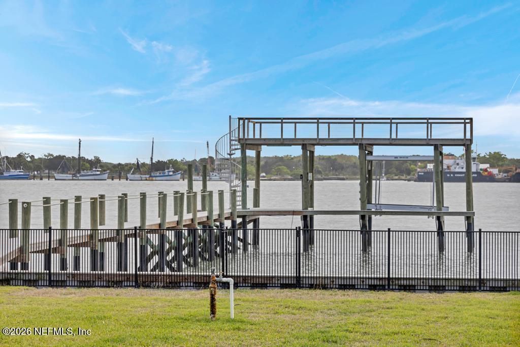 9388 Heckscher Drive, Jacksonville, FL 32226 Photo