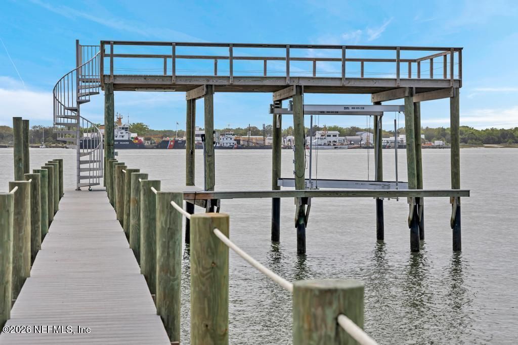 9388 Heckscher Drive, Jacksonville, FL 32226 Photo