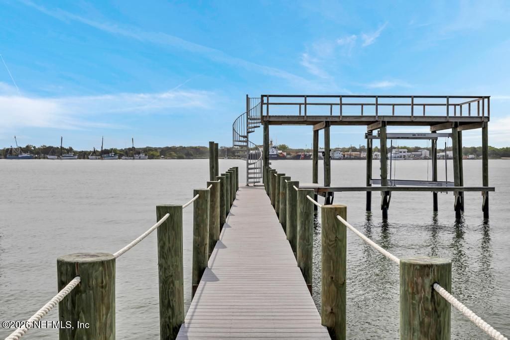 9388 Heckscher Drive, Jacksonville, FL 32226 Photo