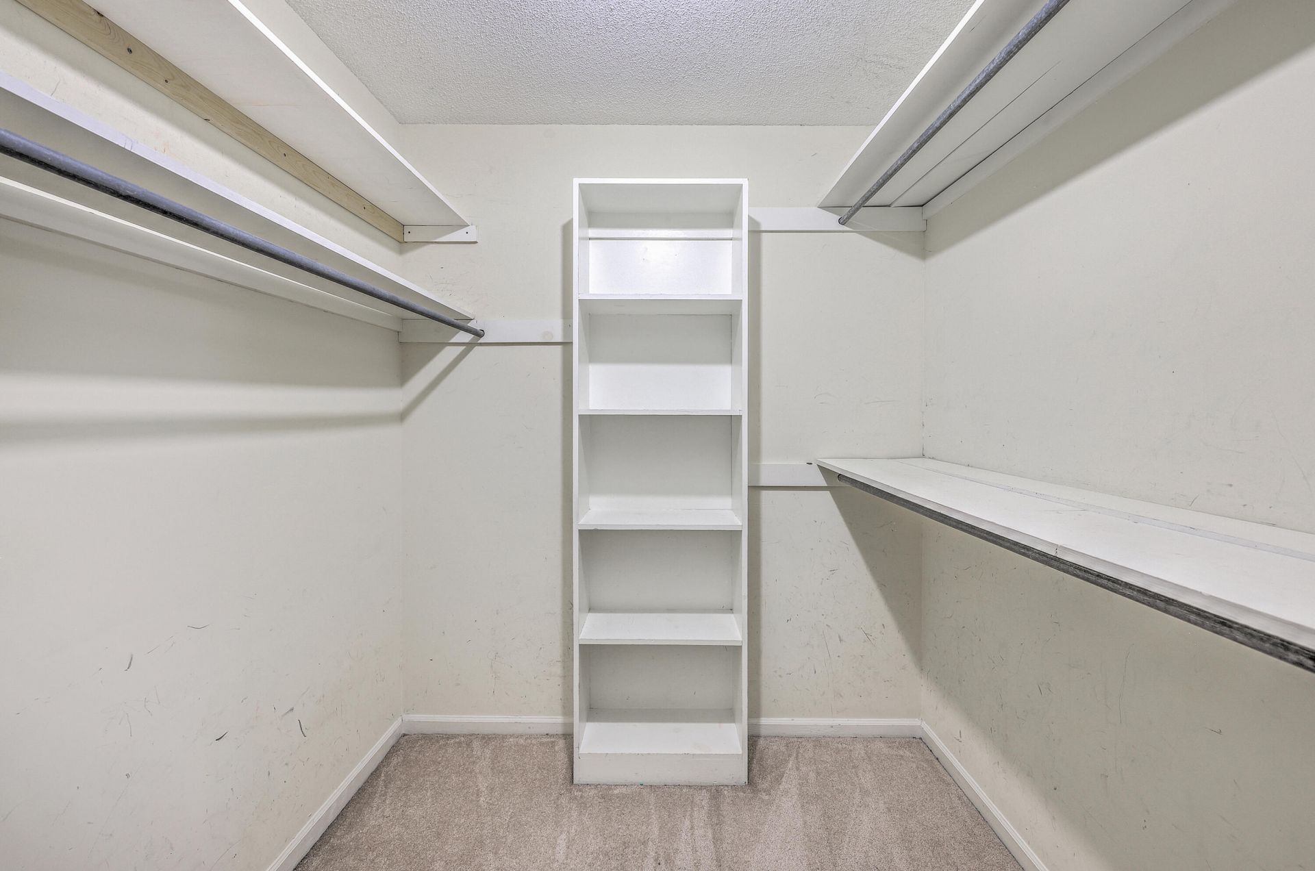 109 Squire Court Photo 22