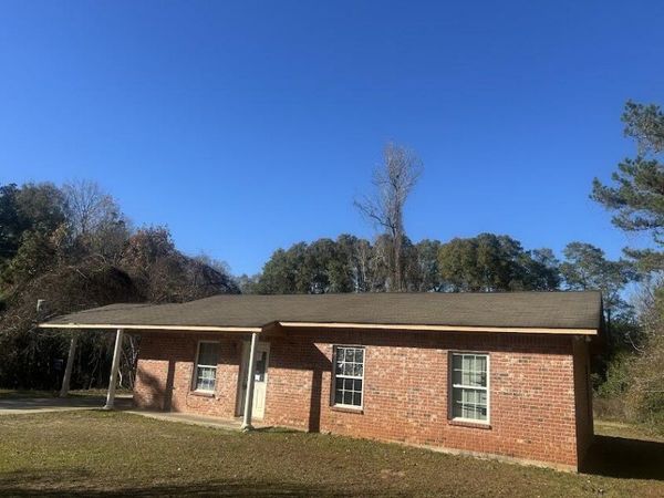 16 Anderson Ln., Foxworth, MS 39483