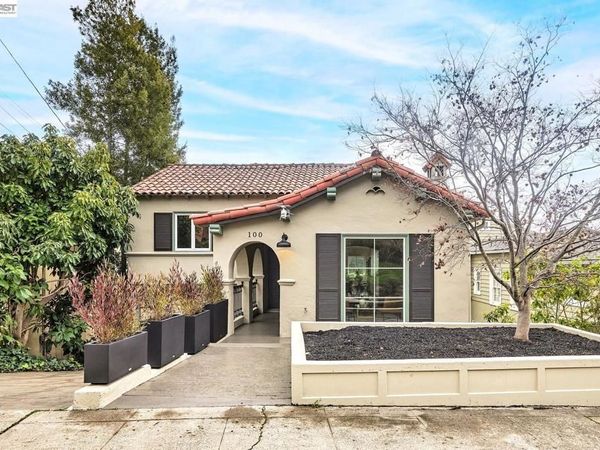 100 Sonia St., Oakland, CA 94618
