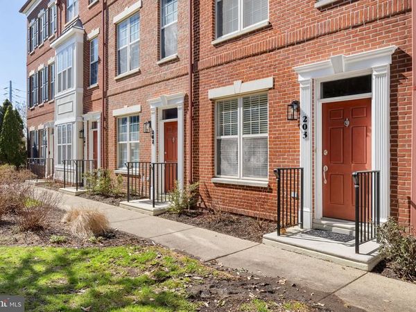 203 SURGEON GENERALS COURT, PHILADELPHIA, PA 19146