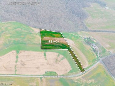 N American Road NW, Dover, OH 44622