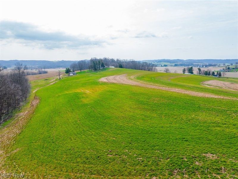 N American Road NW, Dover, OH 44622 Photo 8