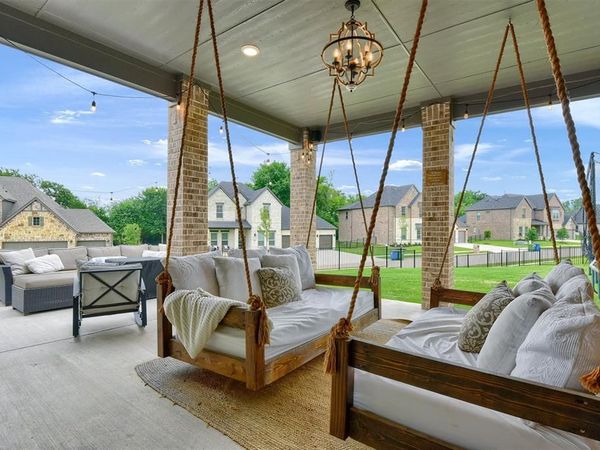 2113 Deer Run, Gunter, TX 75058