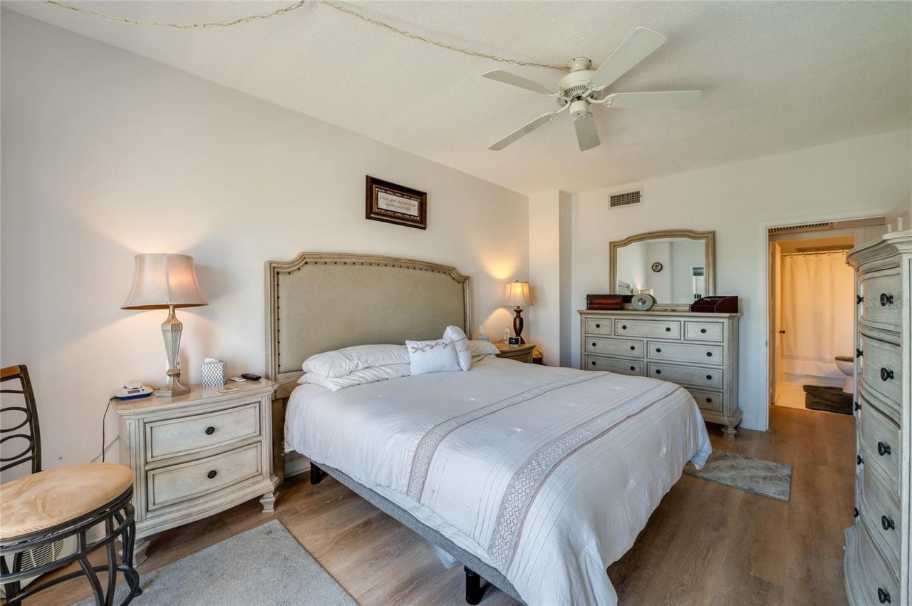 404 S Beach Street , Unit 230 (604), Daytona Beach, FL 32114 Photo