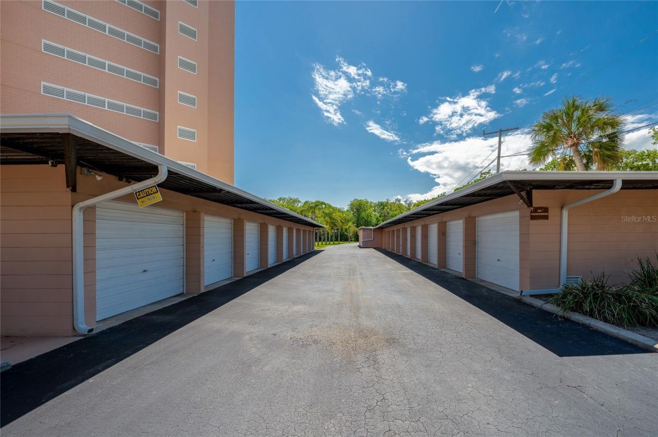 404 S Beach Street , Unit 230 (604), Daytona Beach, FL 32114 Photo