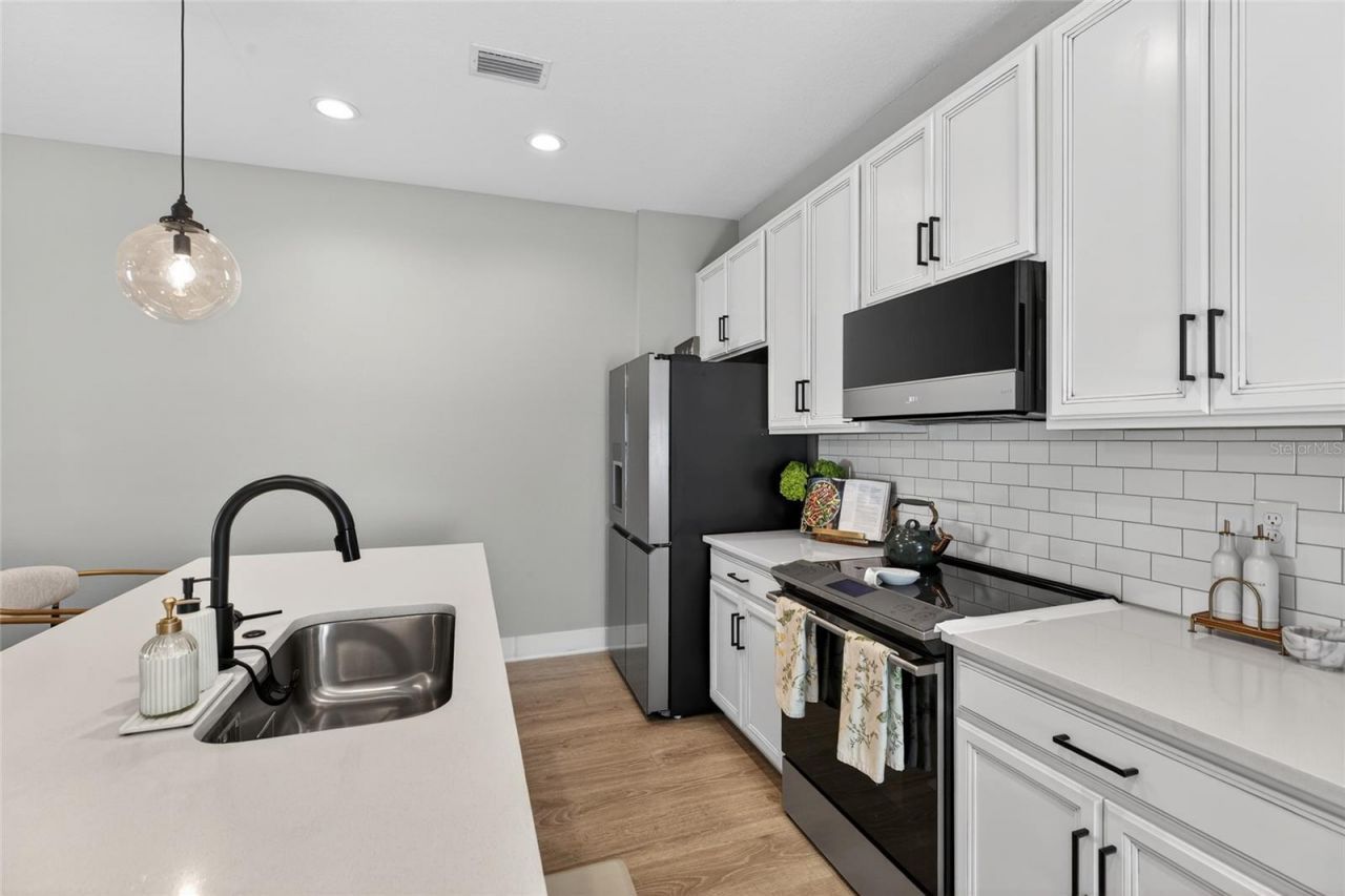 2526 13th Avenue N, Saint Petersburg, FL 33713 Photo