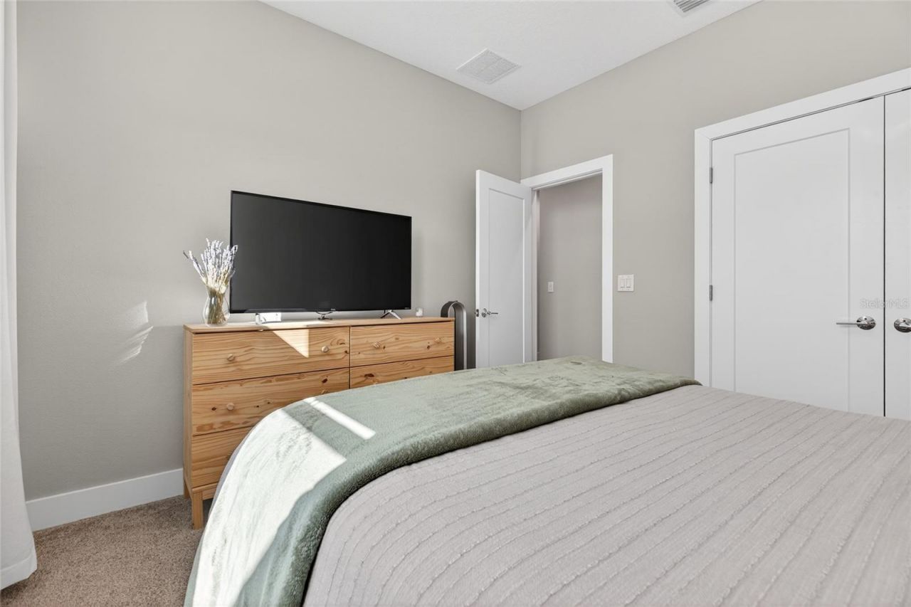 2526 13th Avenue N, Saint Petersburg, FL 33713 Photo