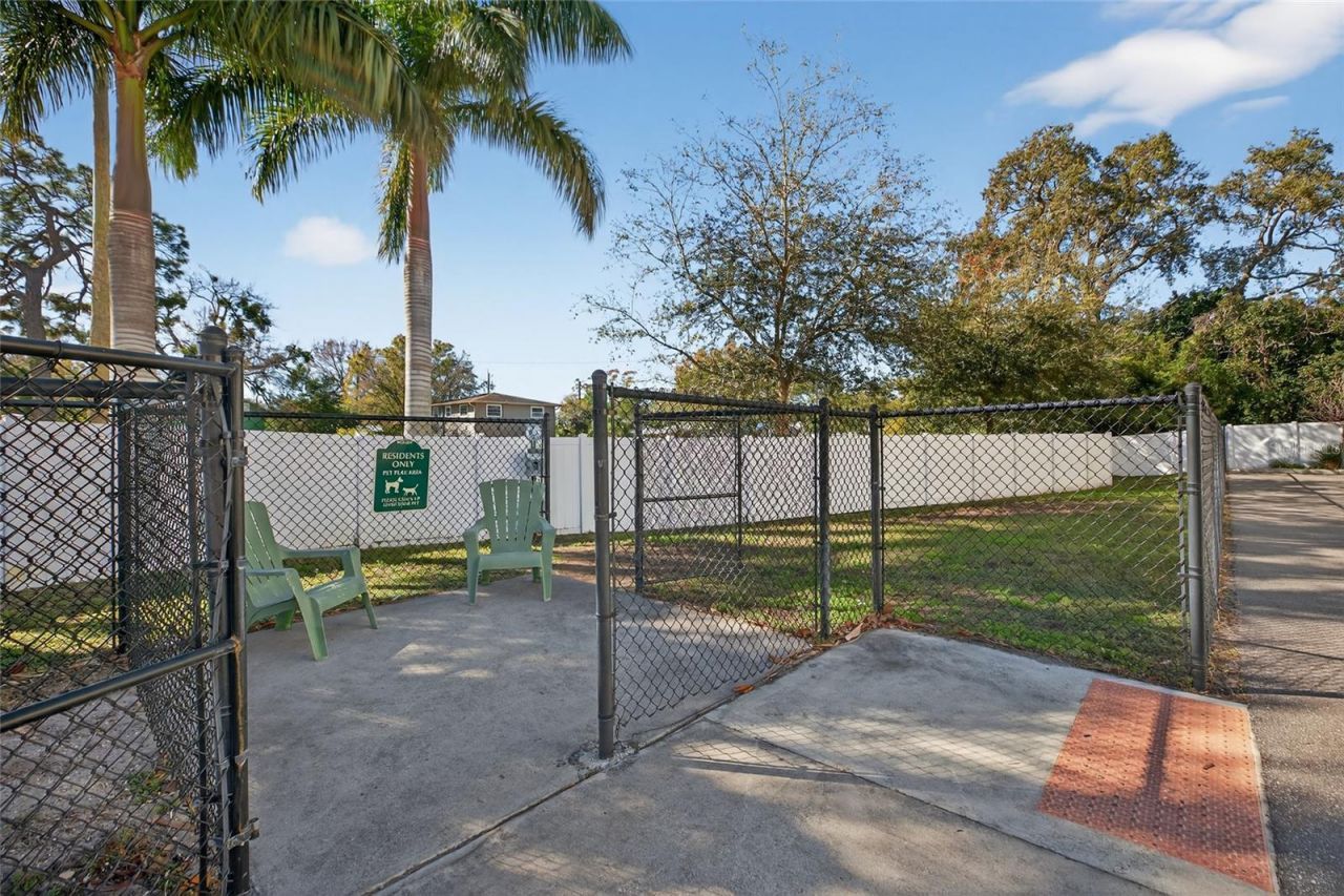 2526 13th Avenue N, Saint Petersburg, FL 33713 Photo