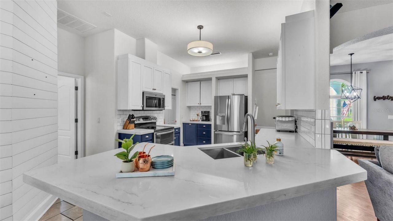 3911 Smoke Rise Court , Valrico, FL 33594 Photo