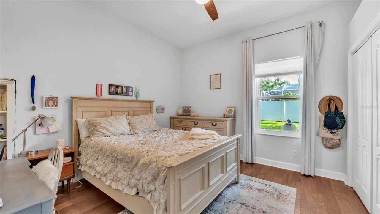 3911 Smoke Rise Court , Valrico, FL 33594 Photo