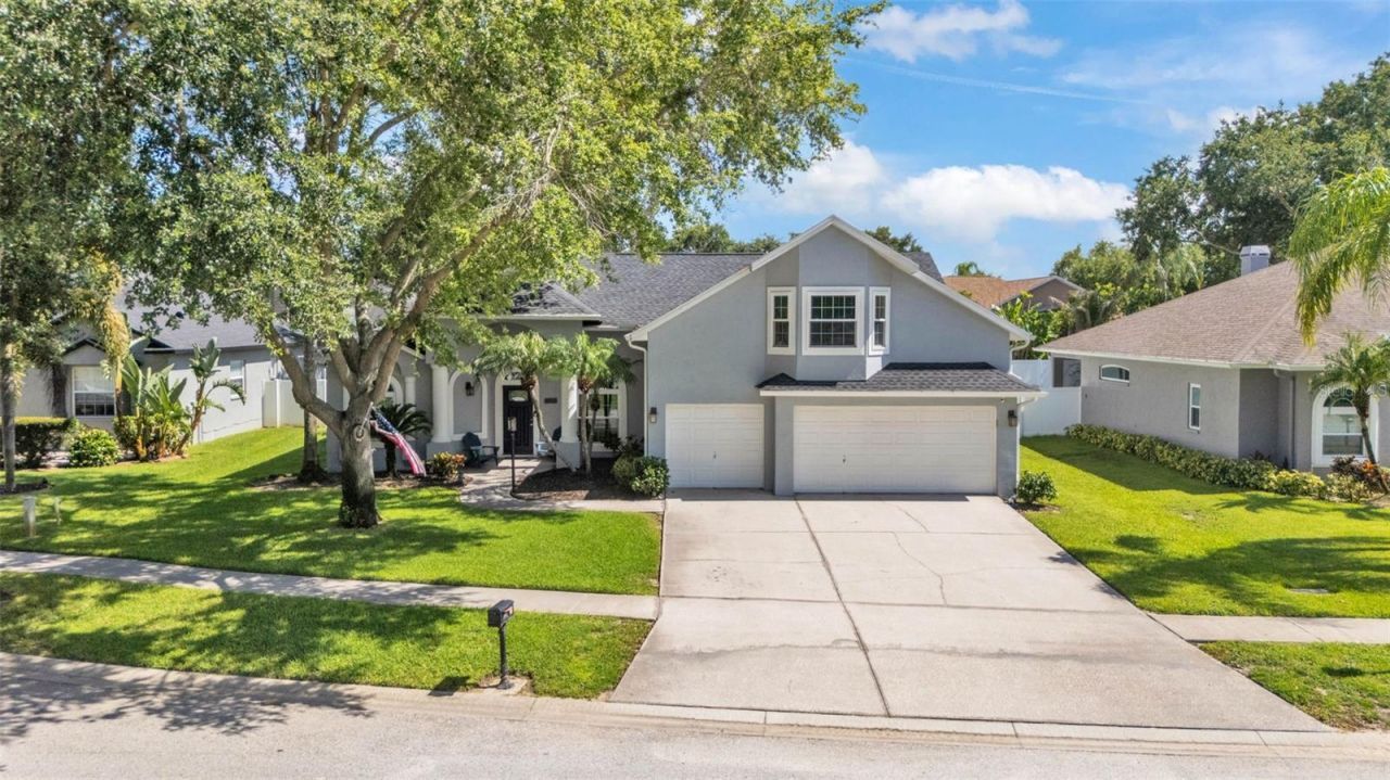 3911 Smoke Rise Court , Valrico, FL 33594 Photo