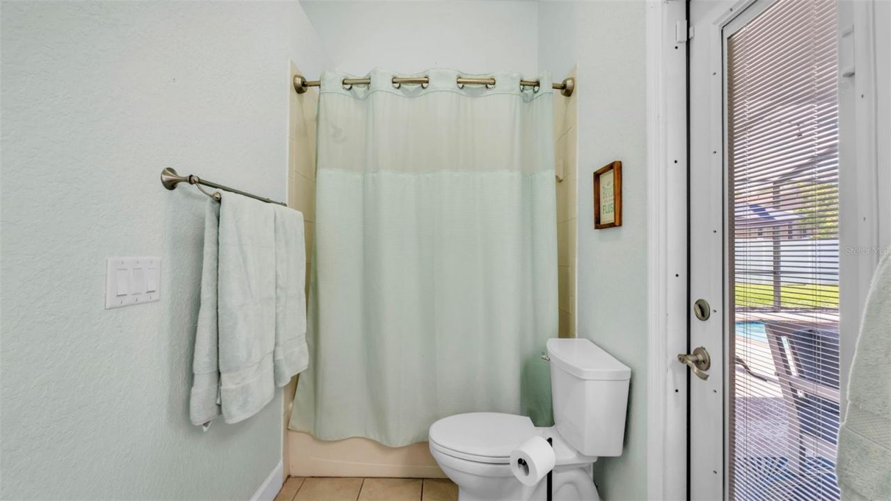 3911 Smoke Rise Court , Valrico, FL 33594 Photo