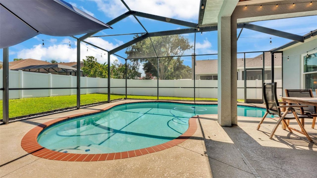 3911 Smoke Rise Court , Valrico, FL 33594 Photo