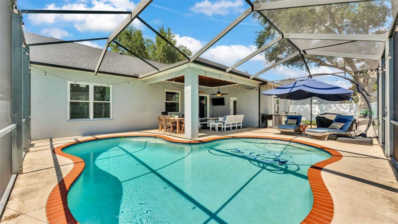 3911 Smoke Rise Court , Valrico, FL 33594 Photo