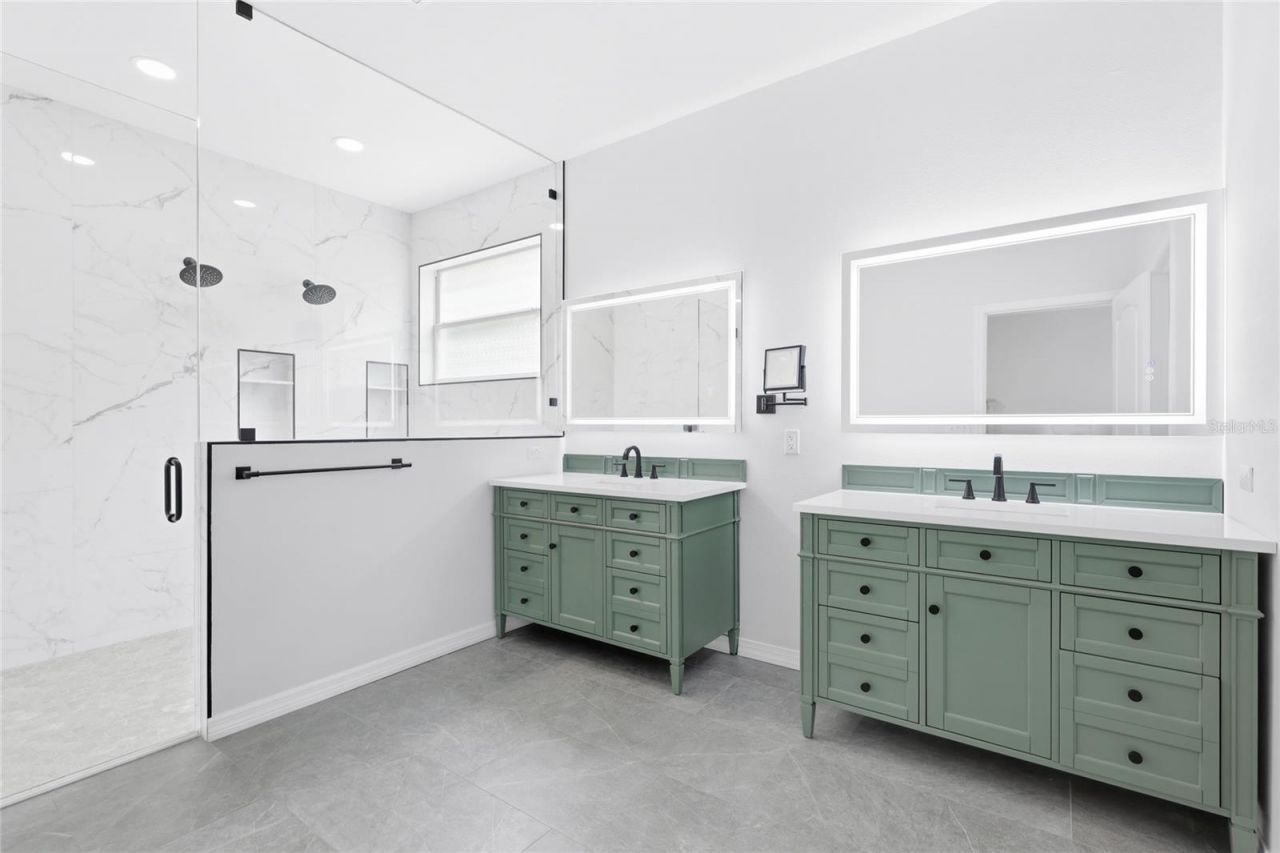 5603 Aaron Court , Sarasota, FL 34232 Photo