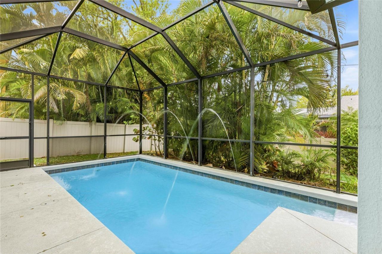 5603 Aaron Court , Sarasota, FL 34232 Photo