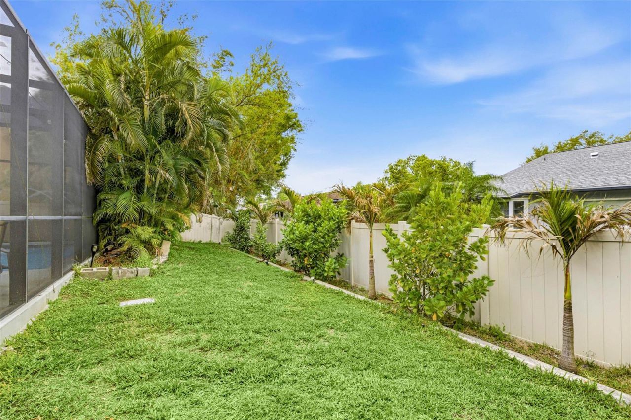 5603 Aaron Court , Sarasota, FL 34232 Photo