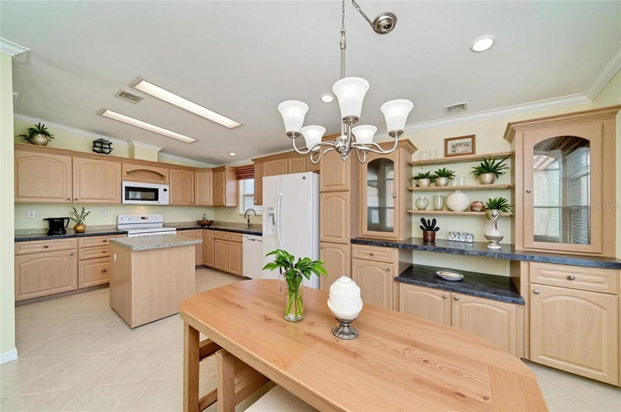 5316 53rd Avenue E, Unit A23, Bradenton, FL 34203 Photo