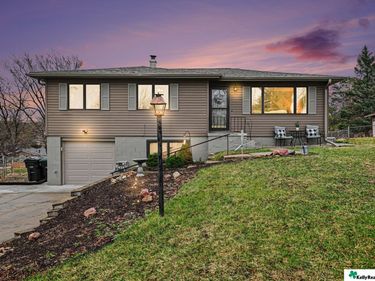 4541 N 85th Street, Omaha, NE 68134