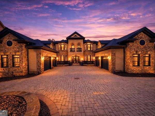 9005 Hayes Drive, Gainesville, GA 30506