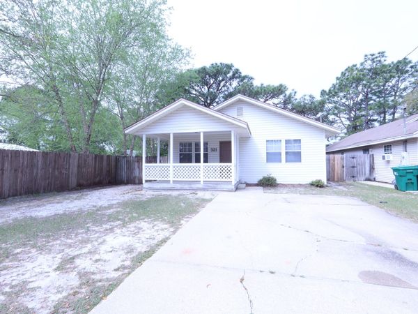 321 Michael Court, Mary Esther, FL 32569