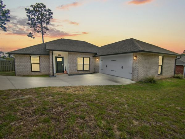400 Scooter Cove, Crestview, FL 32539