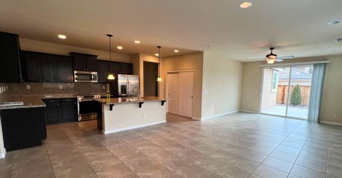 7075 Diversey Drive, Sparks, NV 89436 Photo