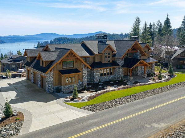 2347 S Espinazo Dr , Coeur d'Alene, ID 83814