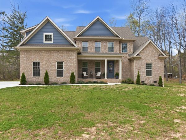 15 Nature Ridge Rd, Tullahoma, TN 37388