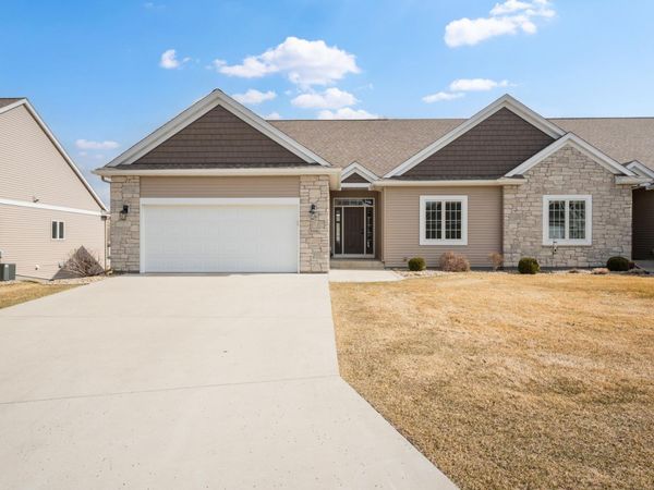 3106 Ivory Road NE, Rochester, MN 55906