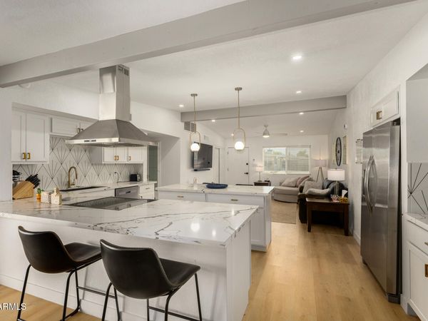1560 N FREEMAN, Mesa, AZ 85201