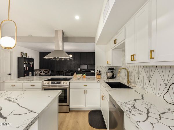 1560 N FREEMAN, Mesa, AZ 85201