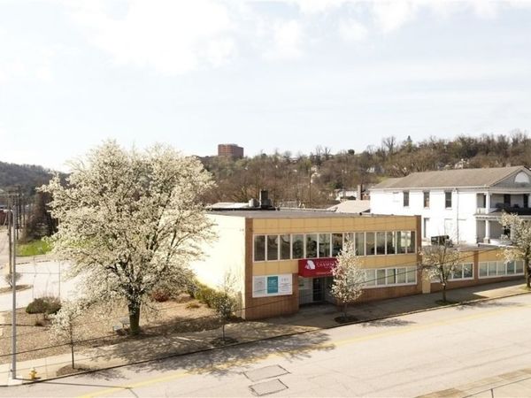 630 Market Street, Steubenville, OH 43952