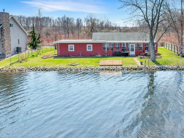 68258 Cassopolis Road, Cassopolis, MI 49031