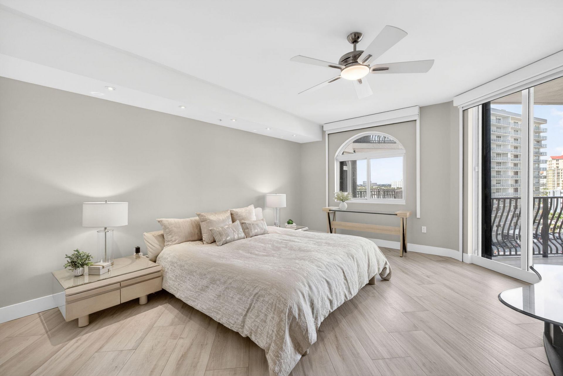 100 S Birch Road, Unit 803, Fort Lauderdale, FL 33316 Photo