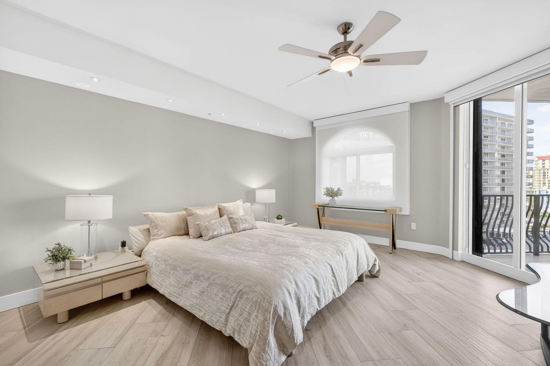 100 S Birch Road, Unit 803, Fort Lauderdale, FL 33316 Photo