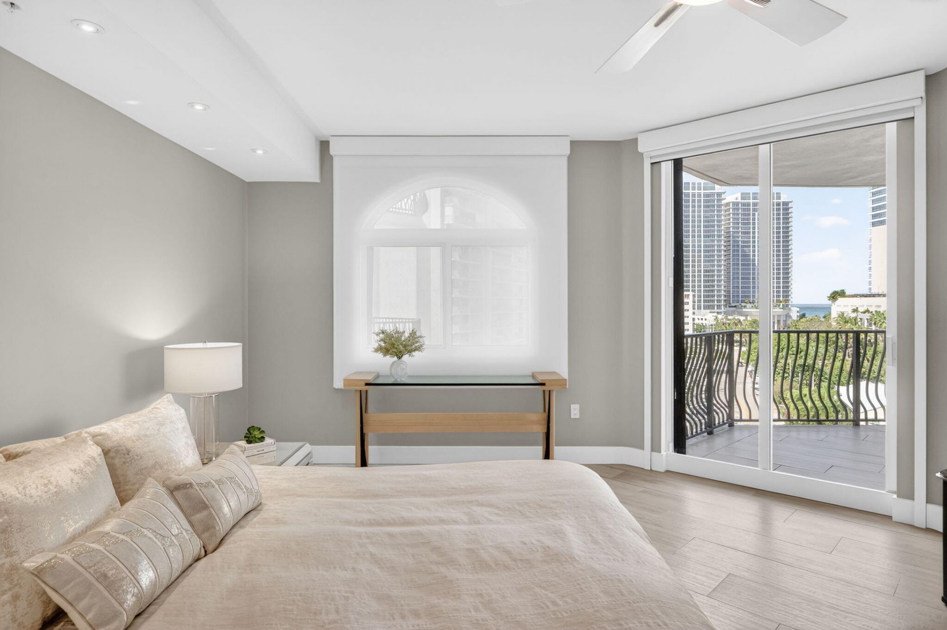 100 S Birch Road, Unit 803, Fort Lauderdale, FL 33316 Photo