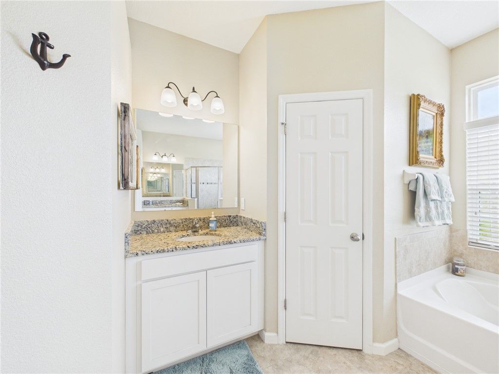 5919 Brae Burn Circle, Vero Beach, FL 32967 Photo