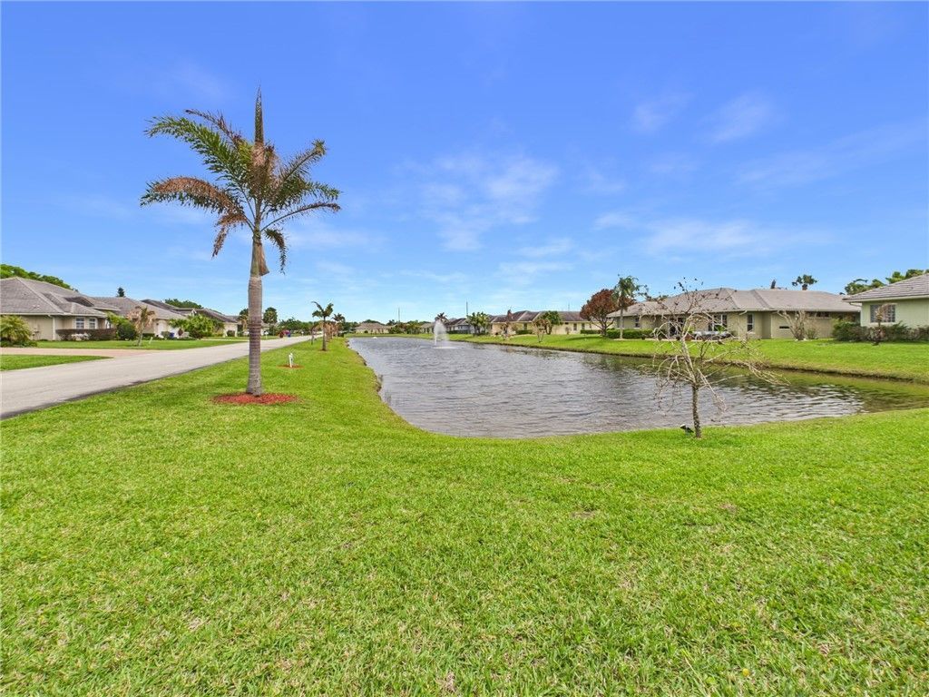 5919 Brae Burn Circle, Vero Beach, FL 32967 Photo