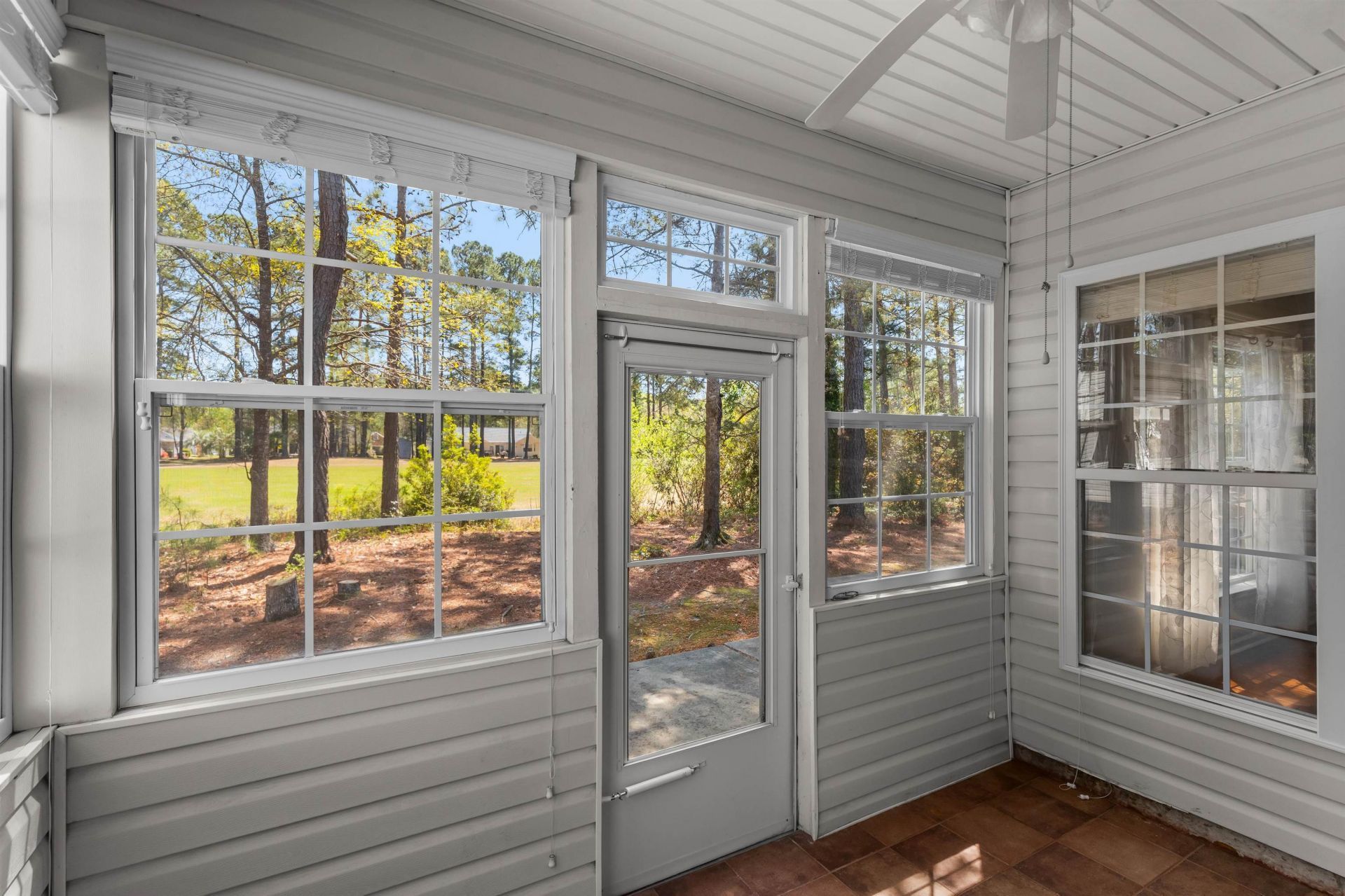 494 Colonial Trace Dr. Photo 11