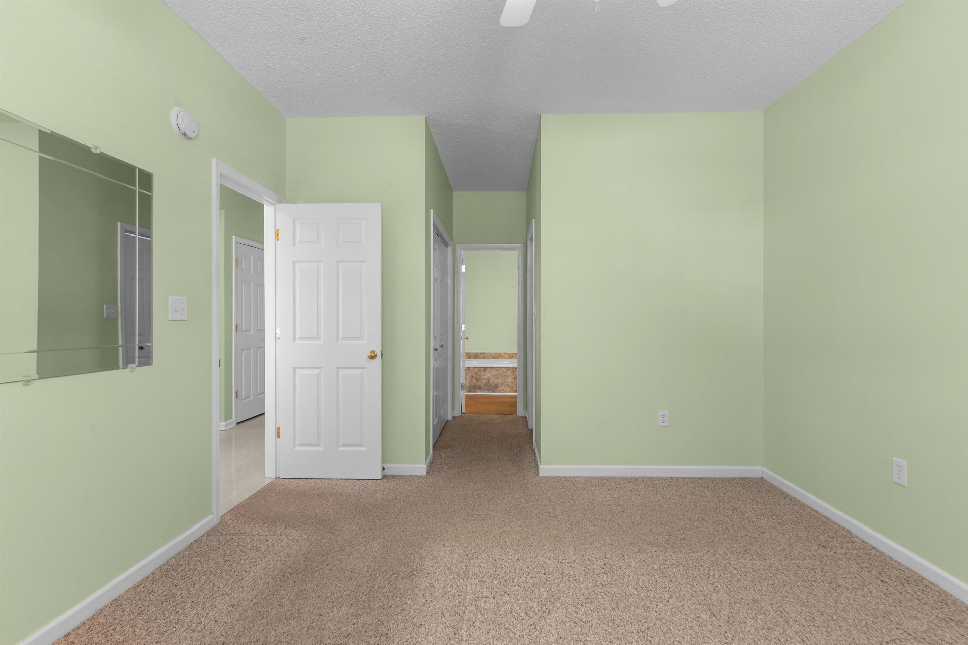 494 Colonial Trace Dr. Photo 14