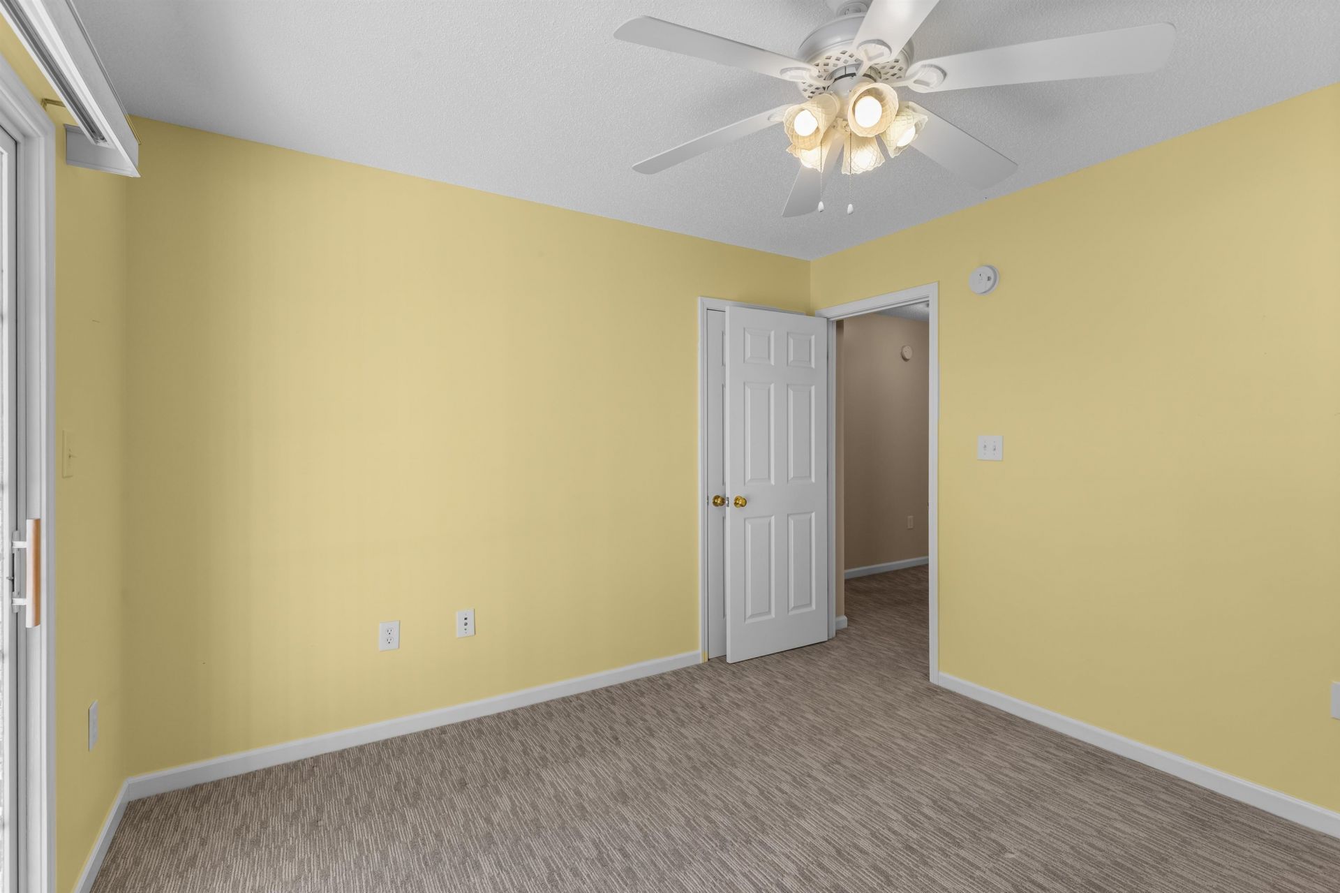 494 Colonial Trace Dr. Photo 22