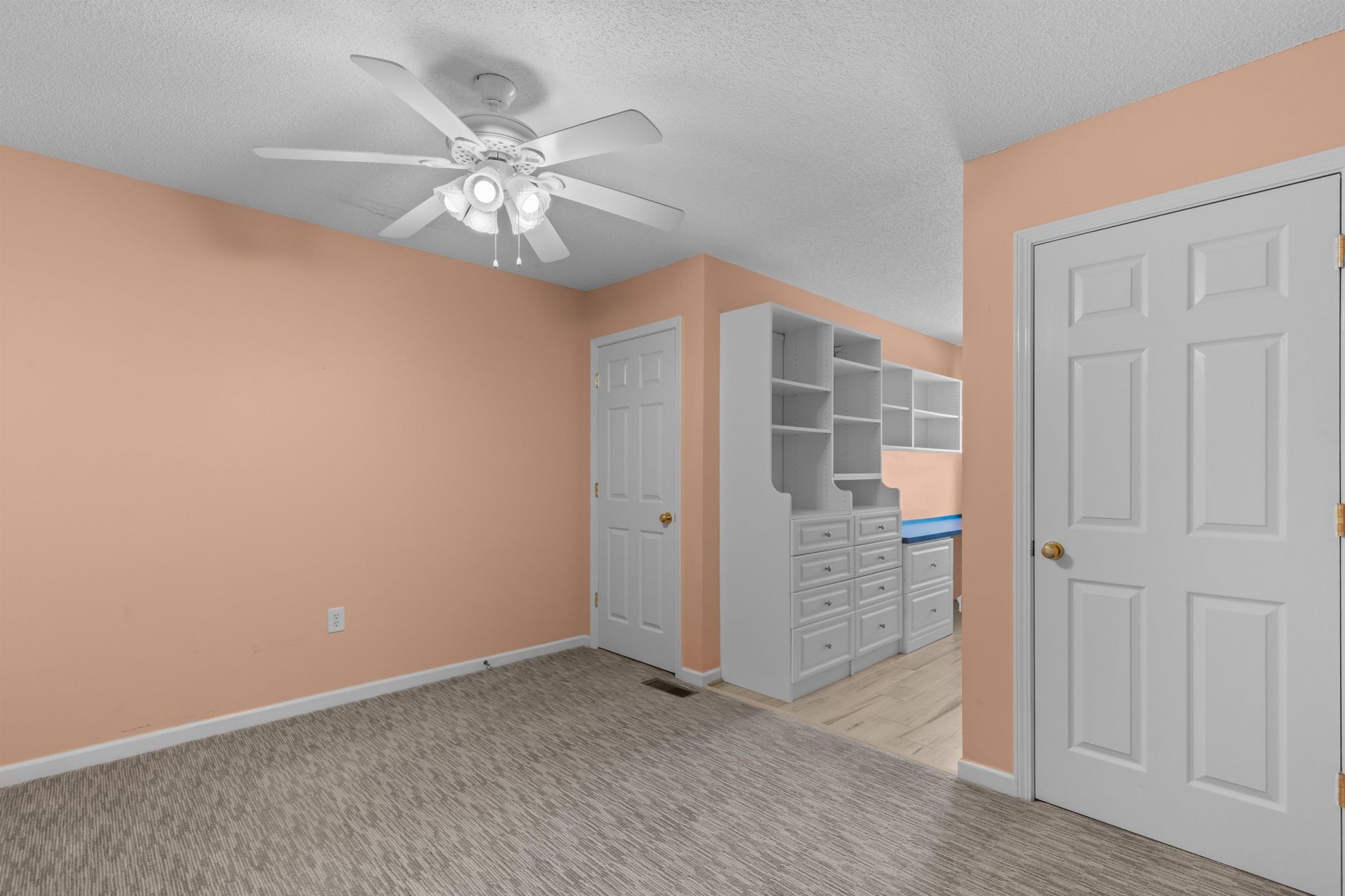 494 Colonial Trace Dr. Photo 27